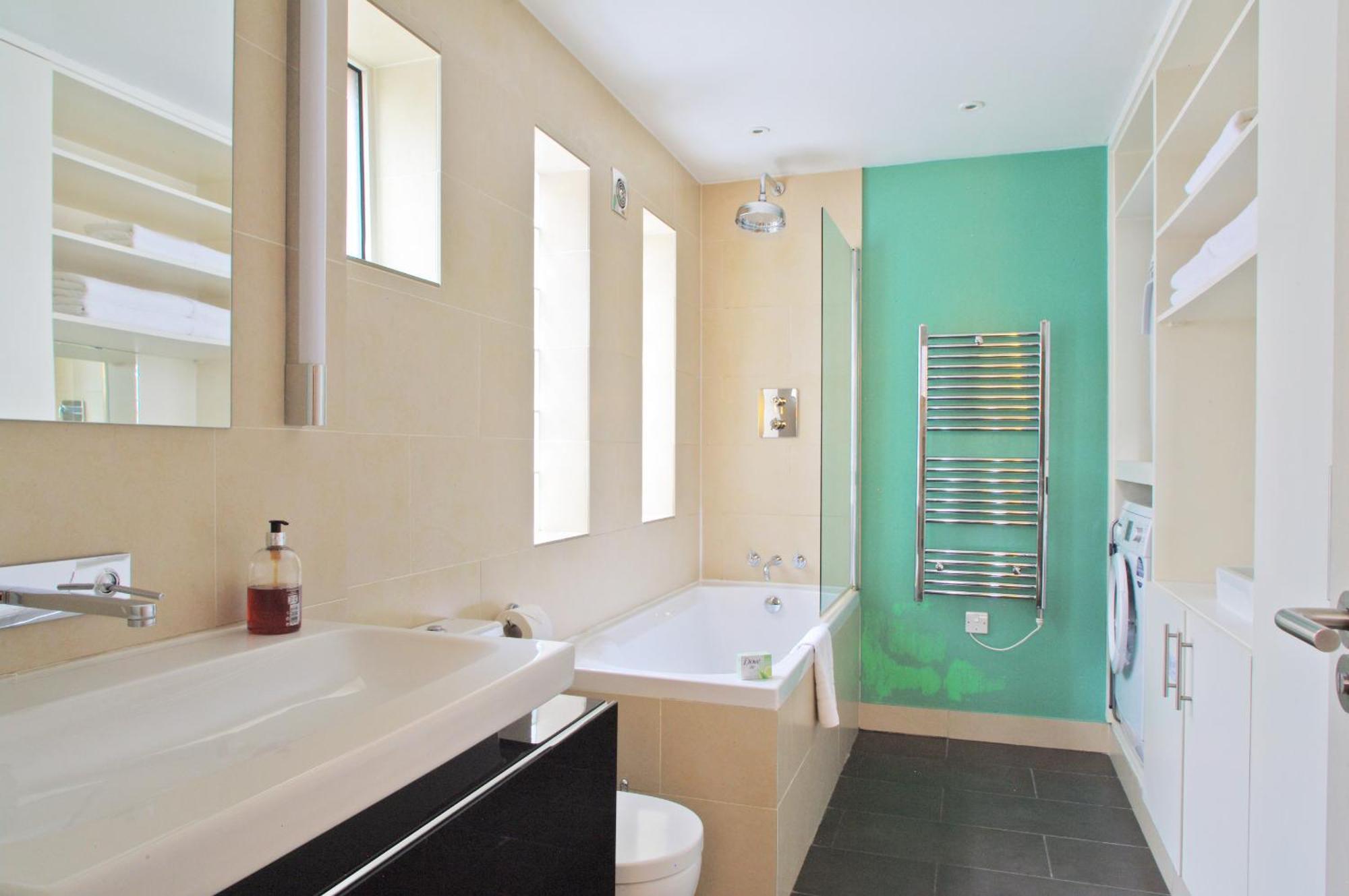 Comfortable Waterloo Home Near Thames 런던 외부 사진